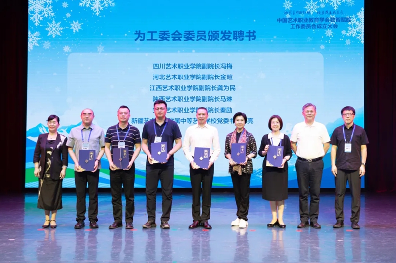 1728957067280492.jpg 000000000018.jpg